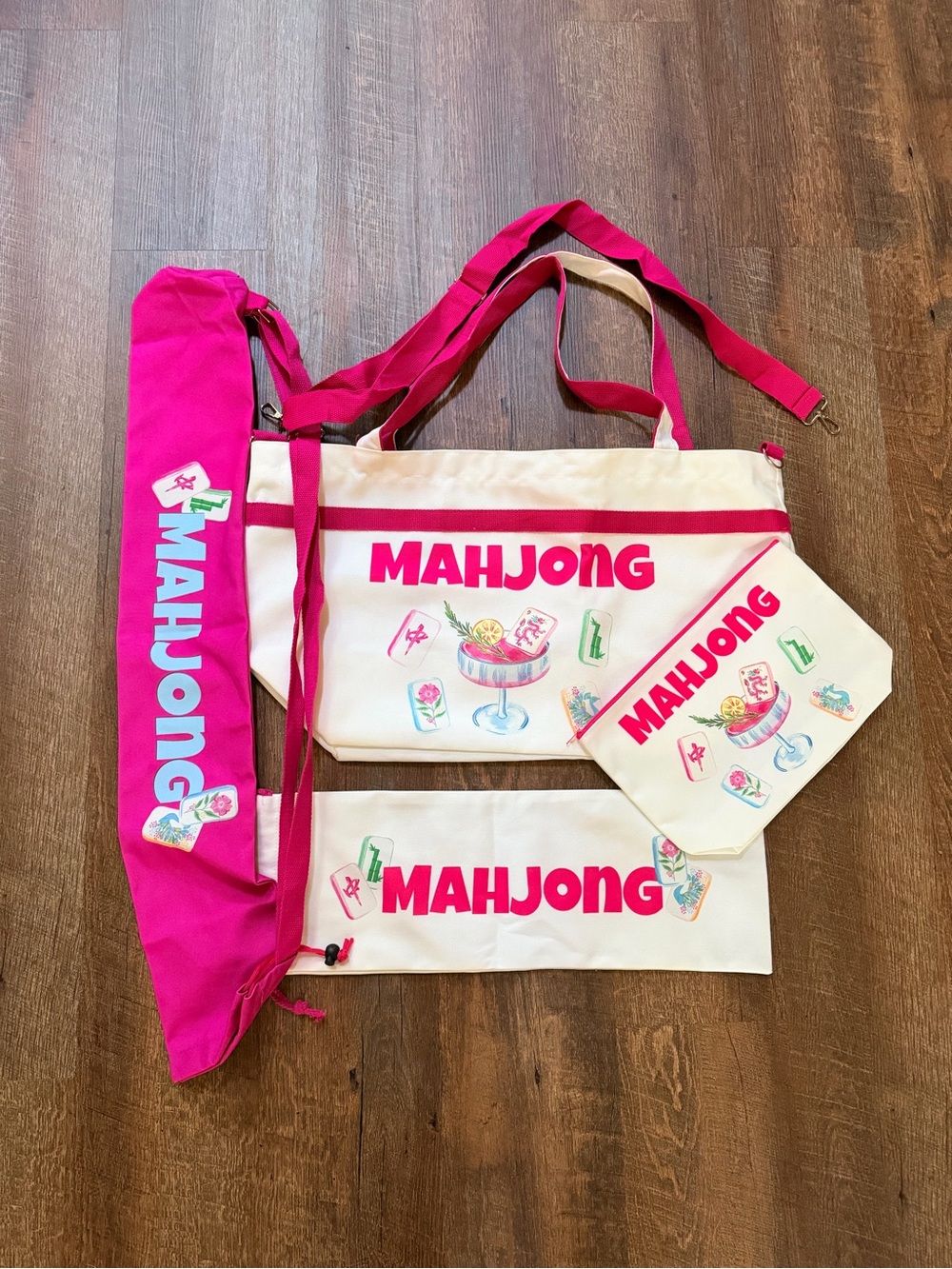 Mahjong carry kit, canvas bag, tile bag, rack bag and mat bag.